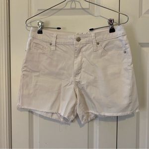 Universal Thread | Jean Shorts High Waist White size 6/28
